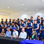 CÂMARA PRESTIGIA A APRESENTAÇÃO DO TIME CENTRO OESTE – NERÓPOLIS