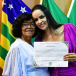 NOITE DE HOMENAGEM ÀS MULHERES EM NERÓPOLIS
