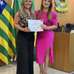 Câmara de Nerópolis homenageia profissionais empreendedores da beleza em sessão solene